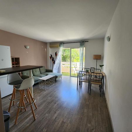 Appartement Cosy En Duplex Avec Jardin Et Cuisine A Trianon Numea Zewnętrze zdjęcie